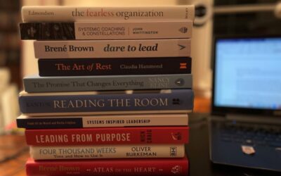 TOP 10 FAVOURITE LEADING AND COACHING BOOKS OF 2022